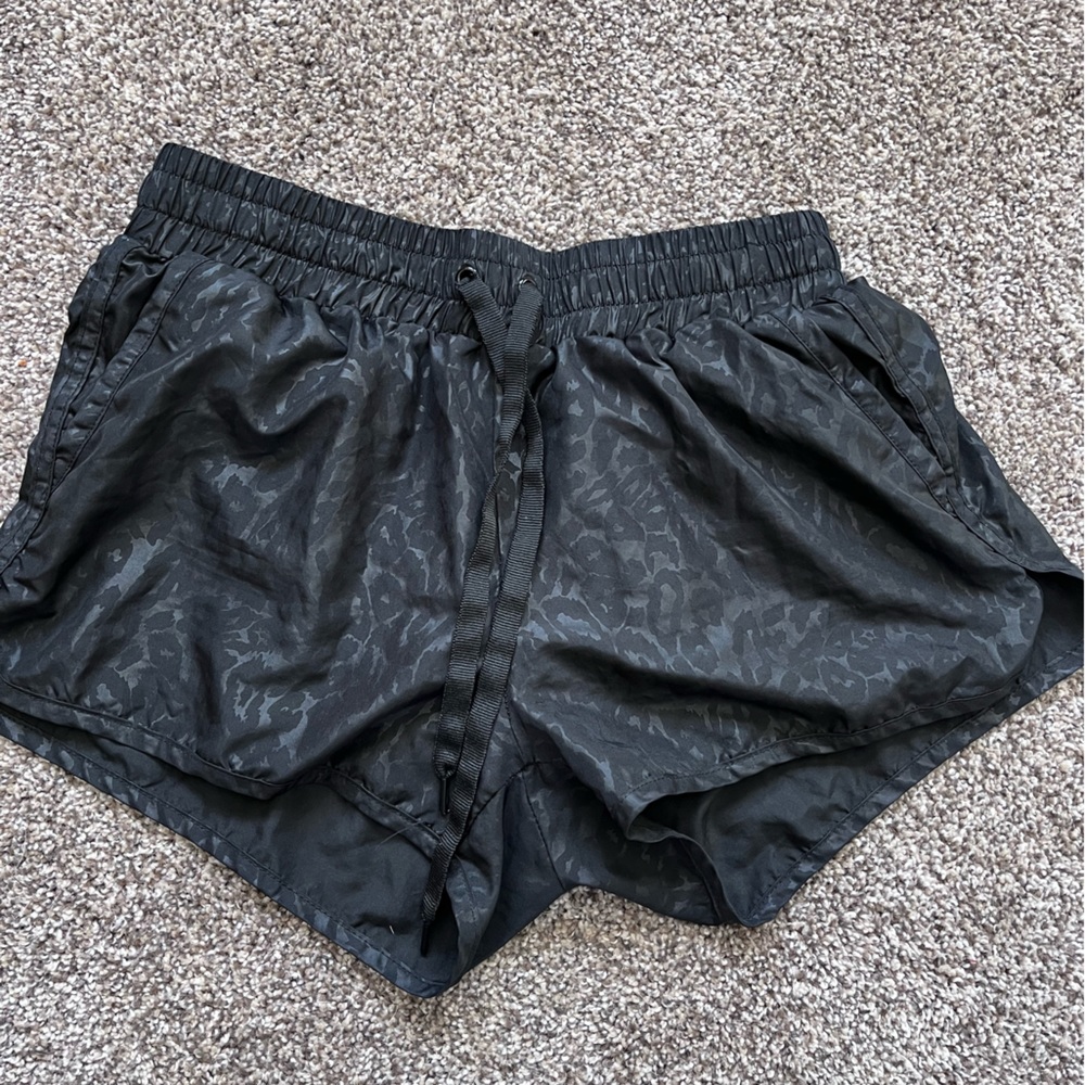 Zyia active bomber shorts